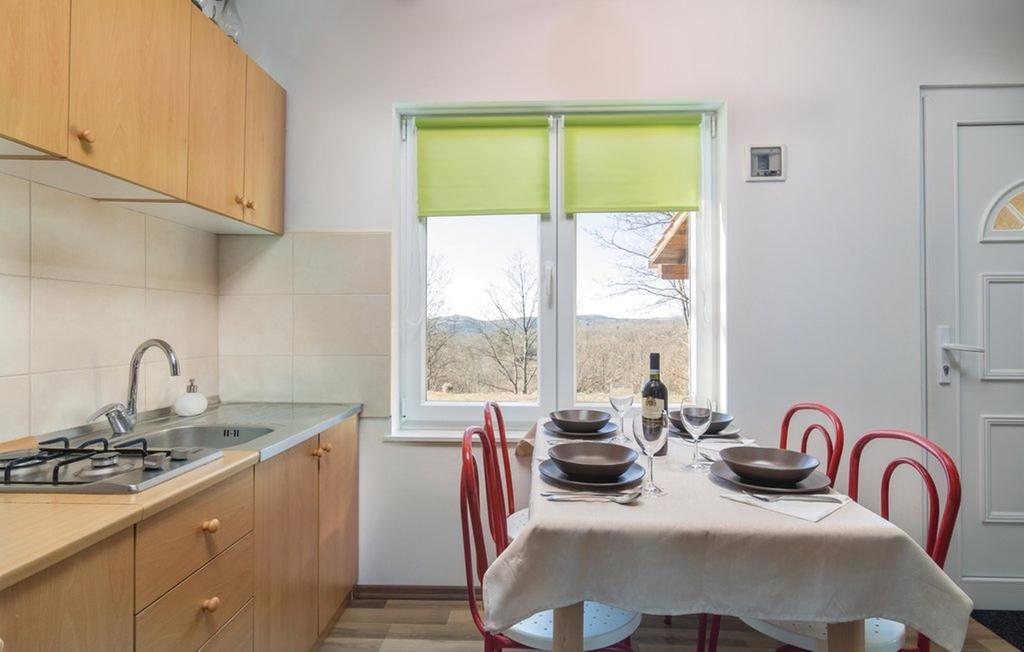 Vacation Home Latini Hum المظهر الخارجي الصورة