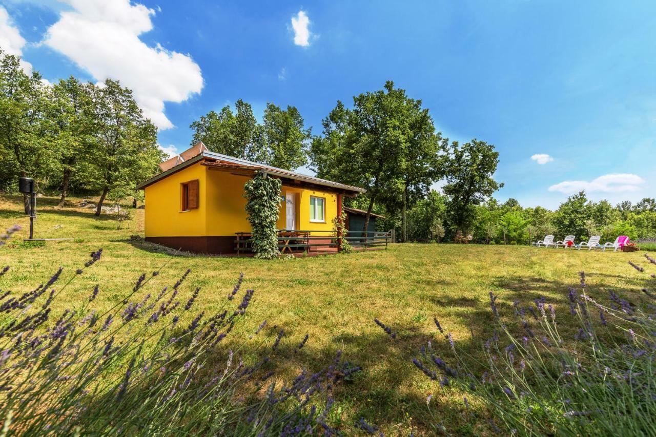 Vacation Home Latini Hum المظهر الخارجي الصورة